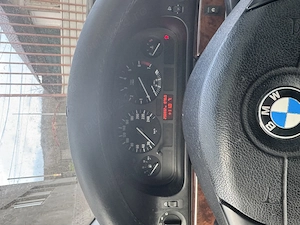 BMW 532I pentru piese - imagine 2