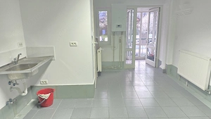 Inchiriez spatiu in Deva, zona Spitalul Judetean, suprafata utila 20 mp, compus din camera, baie si  - imagine 4