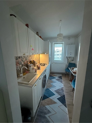 Vand apartament 3 camere semidecomandat, Tomis 2 - imagine 5