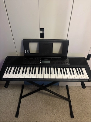 Orga Yamaha PSR-E383