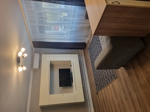închiriez apartament 2 camere în Centru 