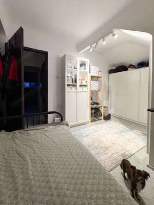 Apartament 2 camere - Domenii, etaj 2/2, centrala noua, curte, boxă, pod. - imagine 4