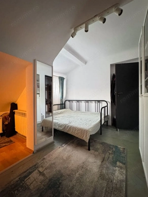 Apartament 2 camere - Domenii, etaj 2/2, centrala noua, curte, boxă, pod. - imagine 15