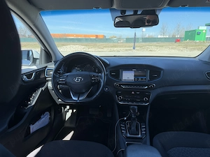 Hyundai ioniq  - imagine 8