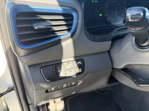 Hyundai ioniq  - imagine 7