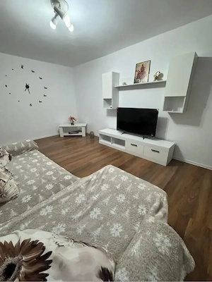Închiriez apartament 3 camere, renovat, zona Lidl Exercitiu