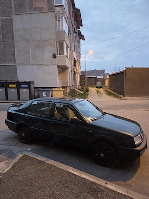 Vand Vw Vento 1995 - imagine 3
