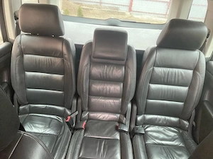 Volkswagen Touran  - imagine 4