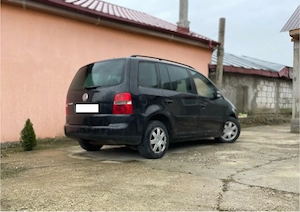 Volkswagen Touran  - imagine 2