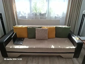 Canapea și fotolii.