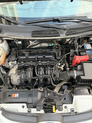 Vand Ford Fiesta 1.2 Benzina 60, Impecabila, Manual 104.000km - imagine 7