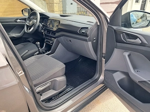 VOLKSWAGEN T-CROSS  - 2021 -Stare Ca NOUĂ - 76 .000 KM - Unic Proprietar ( 115 Cp ) Full optiuni  - imagine 10