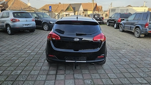 Kia cee'd  1,6 crdi - imagine 5