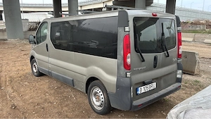 Renault Trafic 2.5 Diesel 2010 5 Locuri - imagine 2