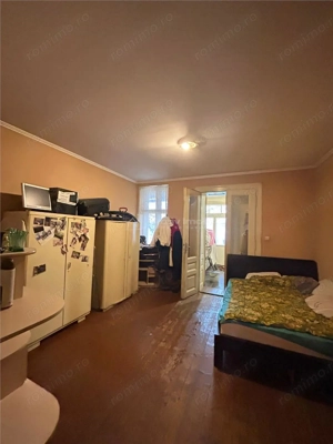 4 cam - Aradul Nou - la curte comuna