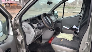 Renault Trafic 2.5 Diesel 2010 5 Locuri - imagine 7