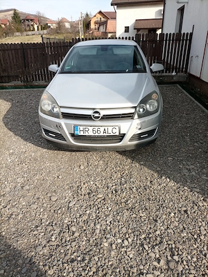 Vând Opel Astra h