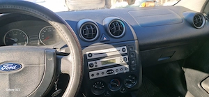 Vand Ford Fiesta 1.3 benzina an 2005 - imagine 7