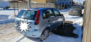 Vand Ford Fiesta 1.3 benzina an 2005 - imagine 3