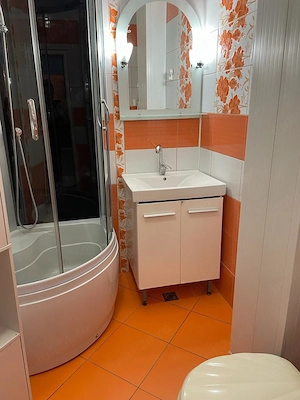 Proprietar ofer spre chirie apartament 2 camere  - imagine 2