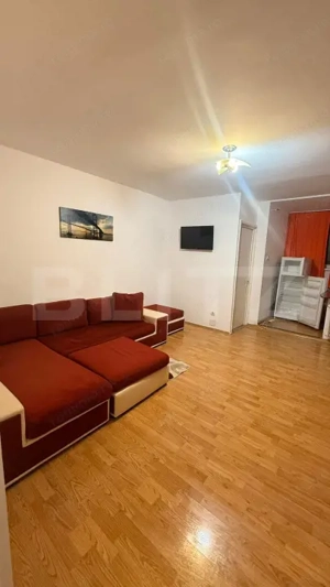 Garsoniera 28 mp, zona Big