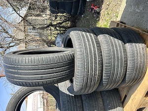 Vând set 4 anvelope Pirelli 205/50R17