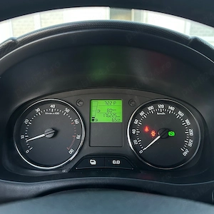 Skoda Fabia Ambiente DSG 1.2 TSI 176.000KM - imagine 20