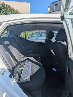 Hyundai i10 Comfort+ Proprietar unic - imagine 11