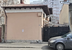 Casa de vanzare zona Stefan Cel Mare