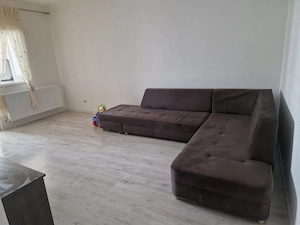 Închiriez apartament cu 2 camere - imagine 5