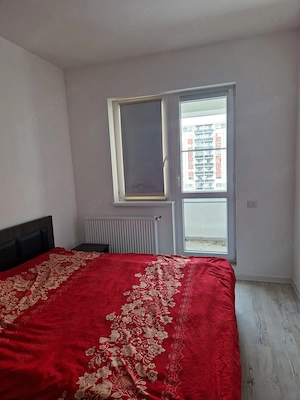 Închiriez apartament cu 2 camere - imagine 3