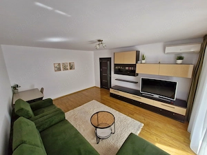 Inchiriez apartament 2 camere zona Unirii  - DIRECT PROPRIETAR 