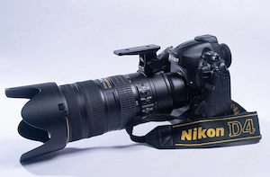 Vând următoarele echipamente foto: