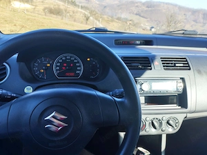 Suzuki swift 2008 mitor 1.3 benzina cutie manuala  - imagine 4