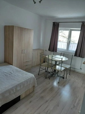 Garsoniera de inchiriat