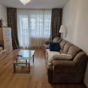 Apartament 3 camere | 70 mp | 1,5 min metrou | Complet renovat | Mobilat,utila - imagine 9