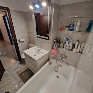 Apartament 3 camere | 70 mp | 1,5 min metrou | Complet renovat | Mobilat,utila - imagine 7