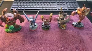 Vand figurine Skylanders in stare buna - lot 1.1