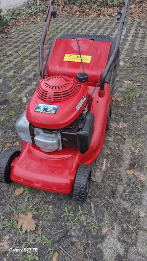Masini de tuns gazon  - imagine 4