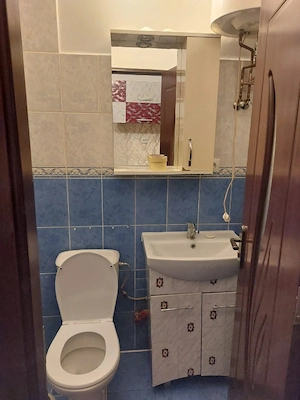 Garsoniera de închiriat-zona Tractoru - imagine 10