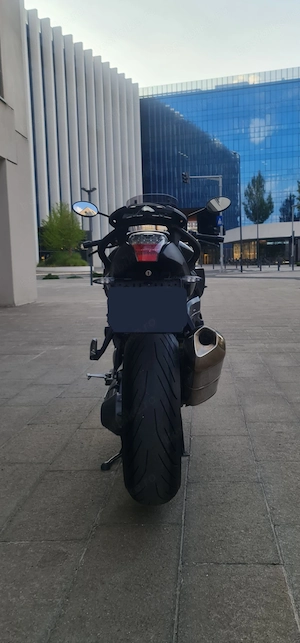 BMW K1300 R   2  KM - imagine 5