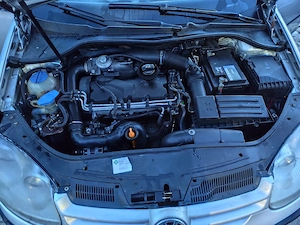 Vând Golf 5 1.9 TDI - imagine 4