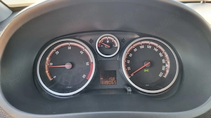 Opel Corsa diesel 95 CP, AN 2013 - imagine 10