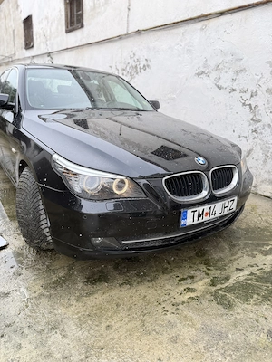 BMW Seria 5 520d 2009   întreținut, gata de drum - imagine 2