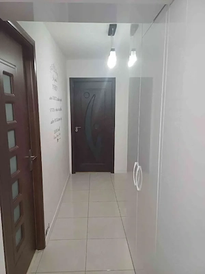 2 dormitoare Otopeni centru   mobilat complet, parcare inclusă, etaj 1 2 - imagine 5