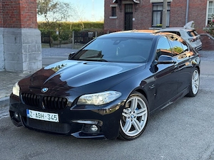 Vând BMW 530d LCI M pachet pe serie, 3 butoane, Trapa, Ceasuri digitale