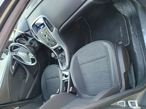 Opel Astra 1.4 ECOTEC Turbo Enjoy Custom Impecabila - imagine 5