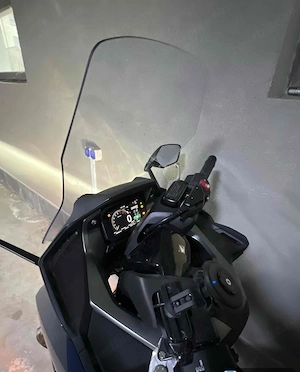 2024 Honda Forza 750 - imagine 3