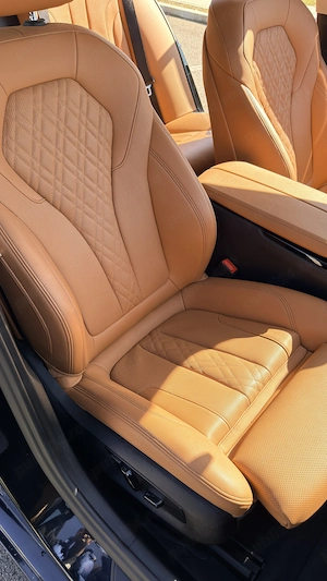 BMW Seria 5 530e xDrive Aut. - imagine 8