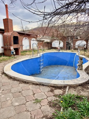 Casă cu curte generoasă și multiple posibilități – zona Moșnei - imagine 11